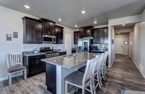 Rapid City House | Amazing View, Executive, Family-Friendly House!