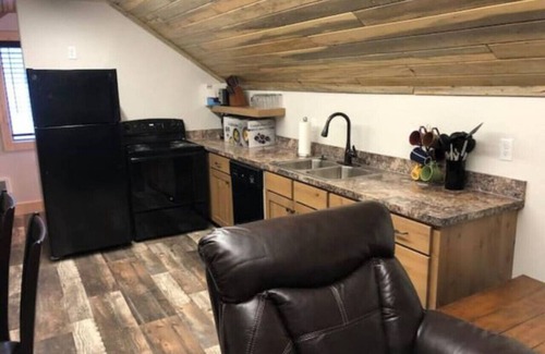 Island Park Apartment | Amazing Views! 25 min to Yellowstone, Loft S