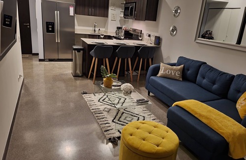 Rohrmoser Condo | Amazing views & amenities Q-BO