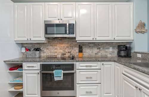 Navarre Beach Condo | Amazing Views: Gulf Front with Free Beach Service (Mar - OCT)