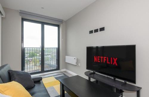 Holbeck Apartment | Amazing Views in Central Leeds - Pass The Keys