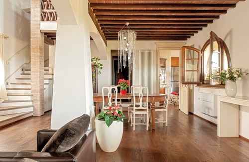 Cecina Villa | Amazing Villa in the heart of Tuscany