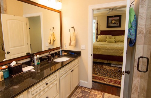 Epworth Acres Condo | AMAZING villa and GREAT WINTER RATES ... Hard to beat!