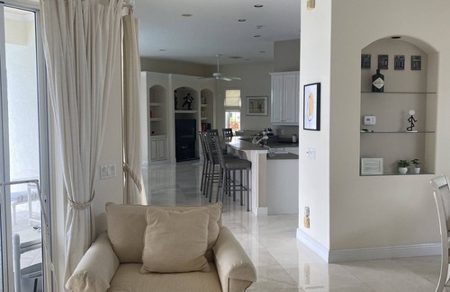 Port Saint Lucie House | Amazing villa with view and direct access to the water.nHeated pool and jacuzzi.
