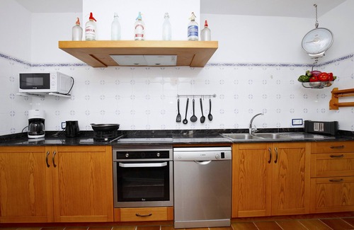 Porreres Villa | Amazing Villa with swimming pool, Wifi, Terrace, Patio, BBQ and Great Views