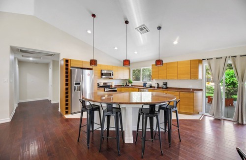 Quail Estates West Villa | AMAZING VIP VILLA ON ACRE LAND WITH 6 BEDROOMS BIG POOL, OUTDOOR KITCHE ENJOY!