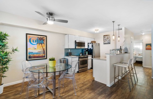 Anglesea Condo | Amazing Waterfront View- Relax in Anglesea