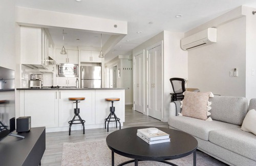 Williamsburg Apartment | Amazing Williamsburg 2BR w/W/D & Outdoor Space, near L, by Blueground