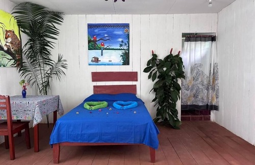 Indiana Cabin | Amazon Nativo Lodge - 4 single bed BR 1