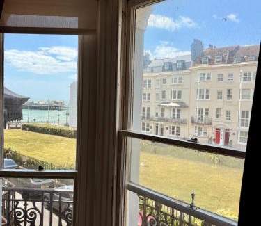 Kemptown Hotel | Ambassador Hotel