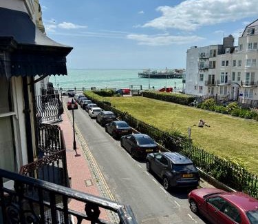 Kemptown Hotel | Ambassador Hotel