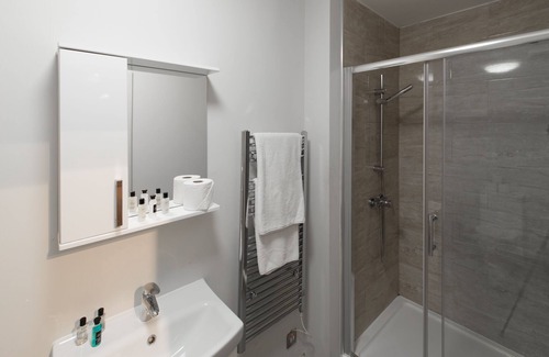 West Kensington Hotel | Amber Hotel
