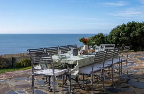 Thurlestone House | Amber Tide