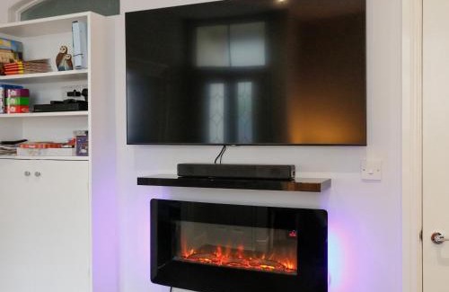 Tideswell House | Amber Villa