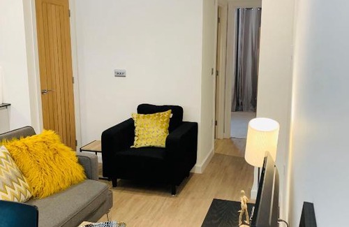 Woking Apartment | AmberBlue@Woking