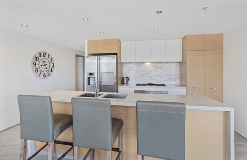 Burleigh Heads Apartment | Ambience Burleigh - 2 Bed Ocean Hinterland Delight