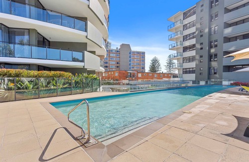 Burleigh Heads Apartment | Ambience Burleigh - 2 Bed Ocean Hinterland Delight