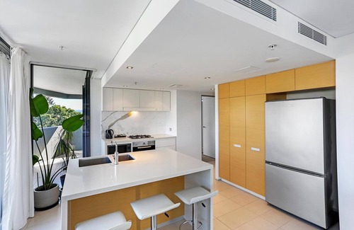 Burleigh Heads Apartment | Ambience on Burleigh Beach