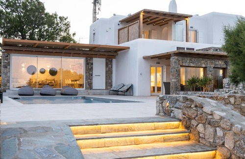 Agios Ioannis Villa | Ambiente Villas -5 Bd Villa Mykonos-agios Ioannis