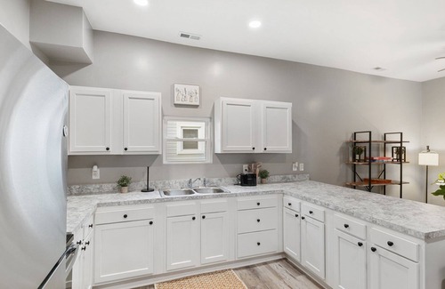 New Albany House | Amble: Brand New & Near Downtown!