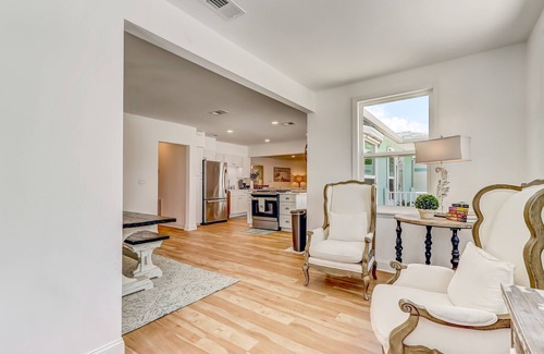 Ocean Cay House | "Amelia On My Mind"nBeach house with backyard and screened porch - sleeps 8