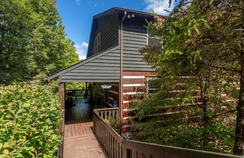 Boone House | Amen Corner