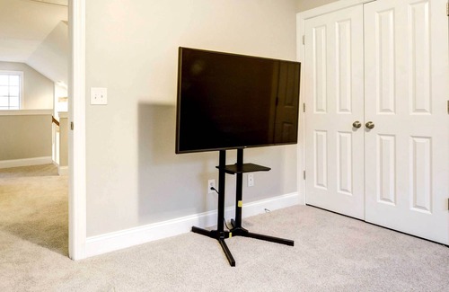 Raleigh House | Amenity-Packed Raleigh Home w/ Hot Tub!