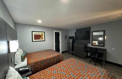 Tulsa Hotel | America's Value Inn