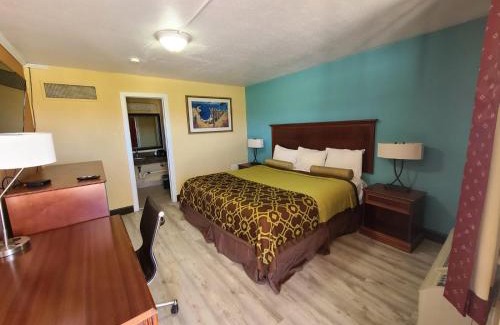 Tulsa Hotel | America's Value Inn