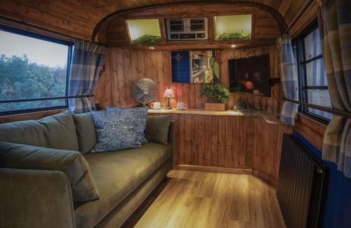 Tiers Cross Apartment | American Airstream - Blossom Farm - Tiers Cross
