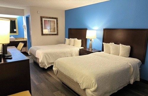 Flint Hotel | American Inn and Suites Bishop