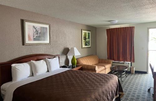 St. Andrews Hotel | American Inn Columbia