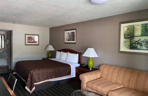 St. Andrews Hotel | American Inn Columbia