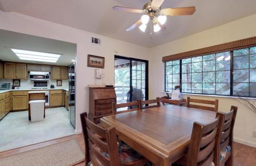 Shaver Lake House | American Pride
