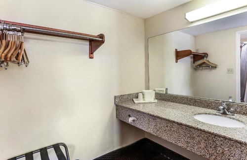 El Centro Hotel | Americas Best Value Inn and Suites El Centro