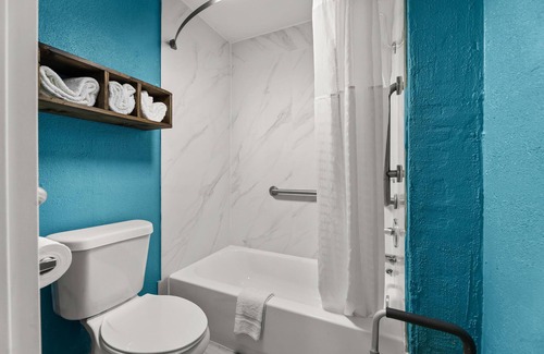 Aberdeen Hotel | Americas Best Value Inn and Suites Aberdeen