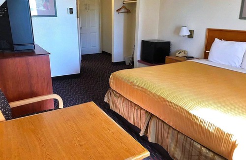 Dunnigan Hotel | Americas Best Value Inn Dunnigan