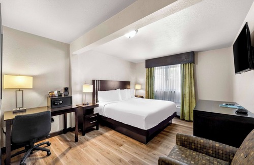 Harvey Hotel | Americas Best Value Inn Marquette