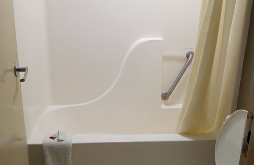 Clarksdale Hotel | Americas Best Value Inn & Suites Clarksdale