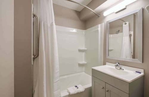 Farmington Hotel | Americas Best Value Inn Farmington