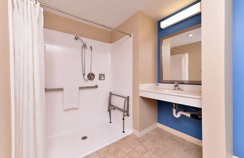 Barton Hotel | Americas Best Value Inn & Suites St. Clairsville Wheeling