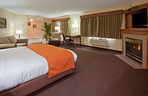Fargo Hotel | AmericInn by Wyndham Fargo West Acres