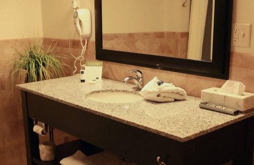 McAlester Hotel | AmericInn by Wyndham McAlester