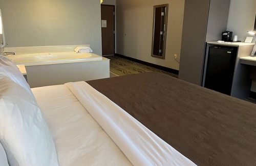 Republic Hotel | AmericInn by Wyndham Republic