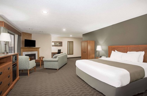 Sioux City Hotel | AmericInn by Wyndham Sioux City