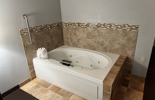 Stillwater Hotel | AmericInn by Wyndham Stillwater