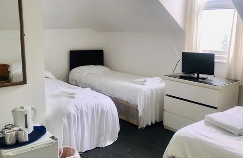 Woodberry Down Hotel | Amhurst Hotel