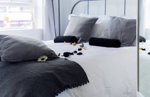 Belfast House | Amica Guesthouse
