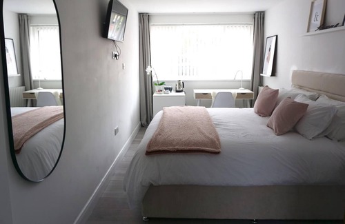 Belfast House | Amica Guesthouse