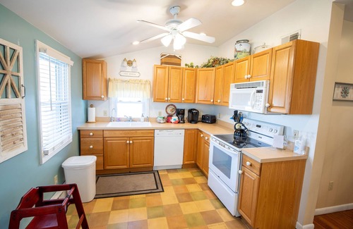 Bird In Hand House | Amish Stay Vacation Home - Bird in Hand, Lancaster PA